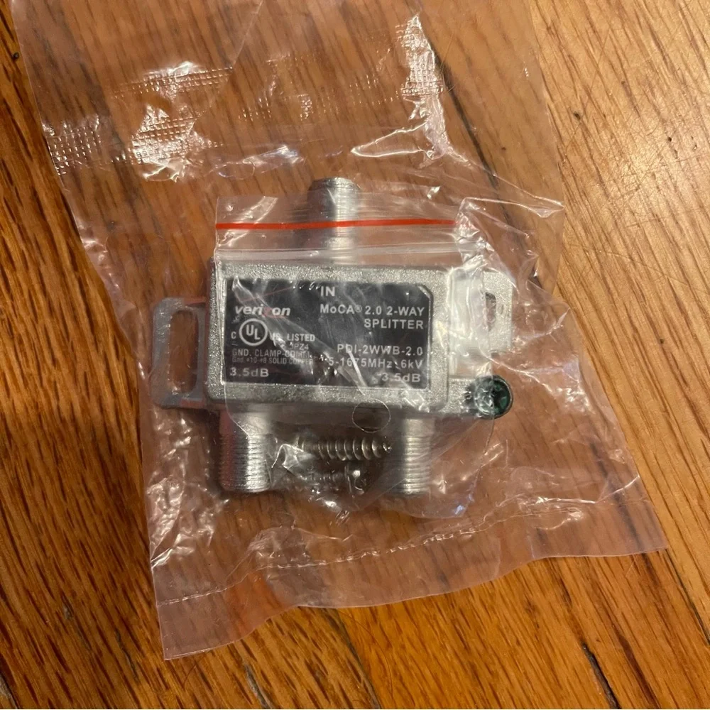 MoCA 2.0 2-Way Splitter - Silver